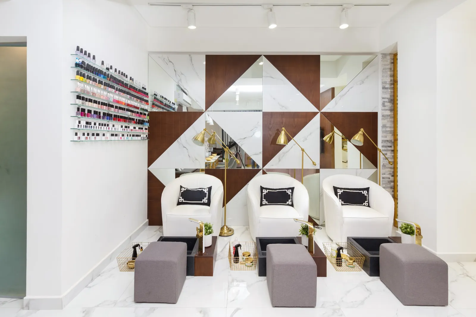 Makyaj Pro beauty salon interior in Bahrain