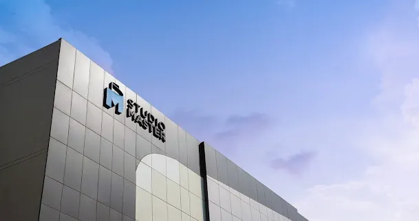 Studio Master office interior in Manama, Bahrain (6)
