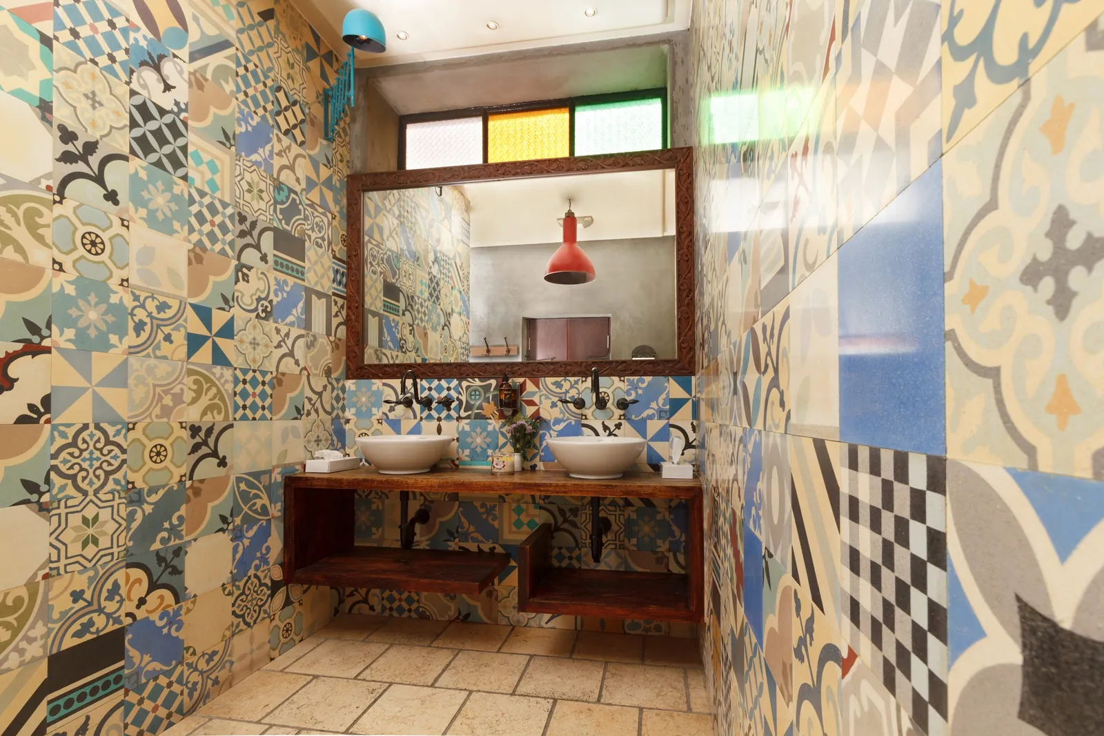 Villa Mamas restaurant interior in Saar, Bahrain (6)